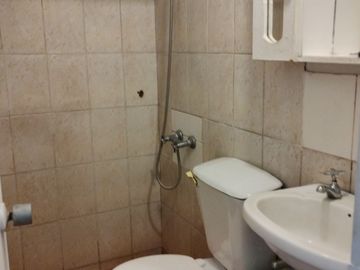 Casa en venta Maipú Barrio Las Flores, Pasaje cerrado, impecable.