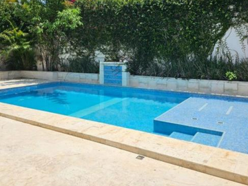 HERMOSA CASA EN VENTA EN FRACCIONAMIENTO PASEOS DE OPICHEN, MÉRIDA, YUC.