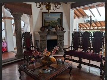 Jardines de La Montaña VENDO CASA colonial mexicana moderna con vistas al área verde protegida!