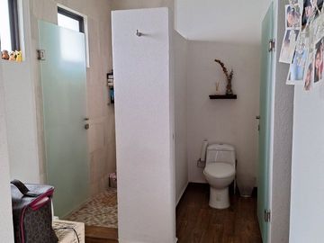 CASA EN VENTA EN HACIENDA VALBUENA EN LEON, GTO.