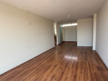 VENTA DEPARTAMENTO URB. LAS QUINTANAS
