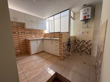 VENTA DEPARTAMENTO URB. LAS QUINTANAS