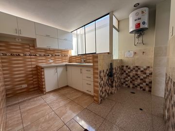 VENTA DEPARTAMENTO URB. LAS QUINTANAS