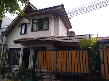 Venta Casa Maipú Pje cerrado Director Supremo, Villa Don Bernardo III