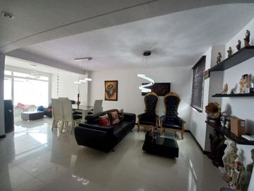 VENDO CASA CAMPESTRE HACIENDA EL CASTILLO JAMUNDI