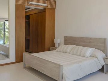 CASA EN VENTA FRENTE AL MAR ZONA HOTELERA CANCUN