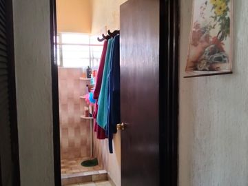VENTA DE CASA DE 1 NIVEL EN LA COL. LAZARO CARDENAS