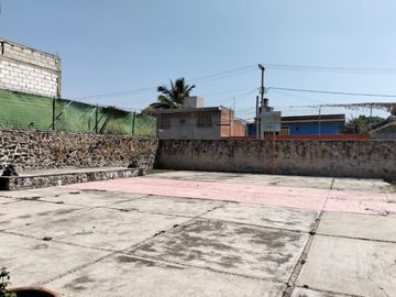 VENTA DE CASA DE 1 NIVEL EN LA COL. LAZARO CARDENAS