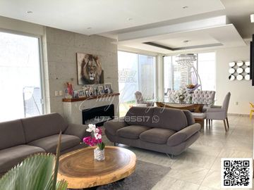 CASA EN VENTA, PORTA TOSCANA, 3 RECÁMARAS CON BAÑO, MODERNA, EQUIPADA, CON VIGILANCIA