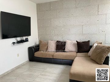CASA EN VENTA, PORTA TOSCANA, 3 RECÁMARAS CON BAÑO, MODERNA, EQUIPADA, CON VIGILANCIA