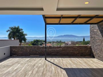 Casa nueva en venta en la Ribera de Chapala, Jalisco