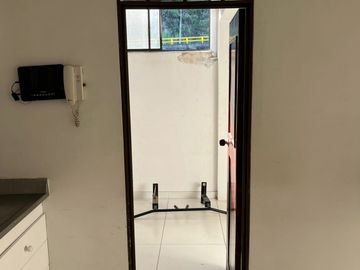 VENDO APTO TEJARES DE LOS CRISTALES CALI