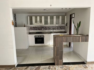 VENDO APTO TEJARES DE LOS CRISTALES CALI