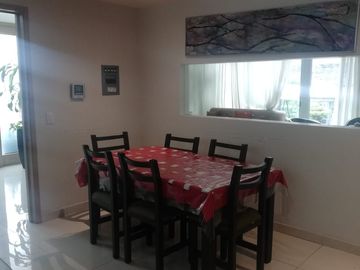 BONITA CASA BIEN UBICADA CON TODOS LOS SERVICOS