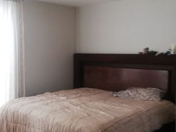 BONITA CASA BIEN UBICADA CON TODOS LOS SERVICOS