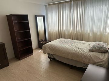 BONITA CASA BIEN UBICADA CON TODOS LOS SERVICOS
