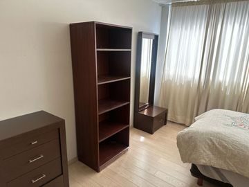BONITA CASA BIEN UBICADA CON TODOS LOS SERVICOS