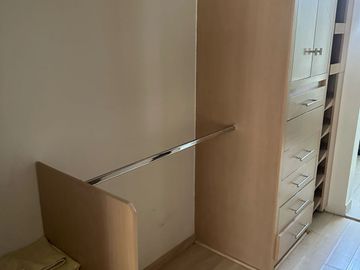 BONITA CASA BIEN UBICADA CON TODOS LOS SERVICOS