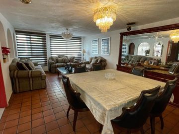 Casa en venta en Loma Verde