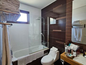 BROKER- BOSQUES 4D-3B-3ESTAC- PATIO- PISCINA