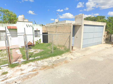 Casa En Venta En Fraccionamiento Las Américas, Mérida Yucatán. Remate Bancario -jmjc20-2