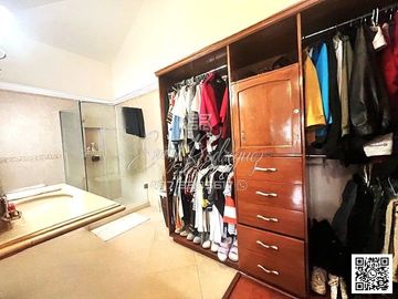 CASA EN VENTA, JARDINES DEL CAMPESTRE, 4 REC CON BAÑO. ALBERCA, EQUIPADA,