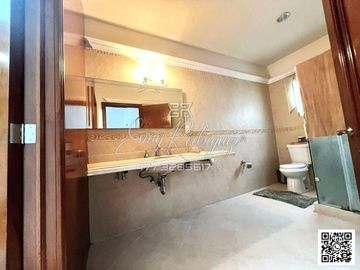 CASA EN VENTA, JARDINES DEL CAMPESTRE, 4 REC CON BAÑO. ALBERCA, EQUIPADA,