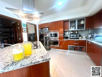 CASA EN VENTA, JARDINES DEL CAMPESTRE, 4 REC CON BAÑO. ALBERCA, EQUIPADA,