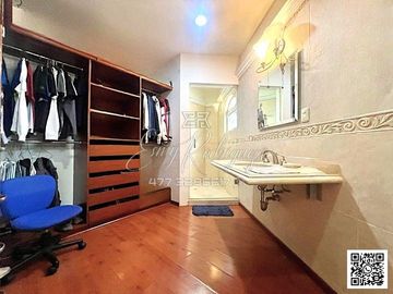 CASA EN VENTA, JARDINES DEL CAMPESTRE, 4 REC CON BAÑO. ALBERCA, EQUIPADA,