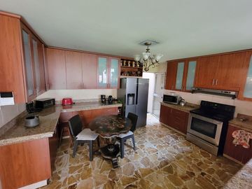😍🏡Casa en Venta en Las Gardenias Surco🏡😍