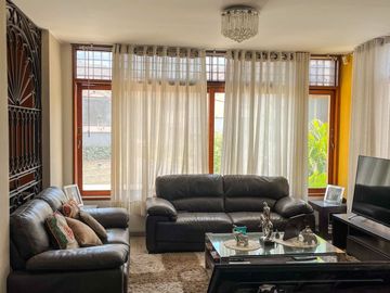 SE ALQUILA EXCLUSIVA CASA EN RINCONADA DE LAGO  2DA ETAPA 471m2