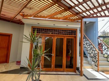 SE ALQUILA EXCLUSIVA CASA EN RINCONADA DE LAGO  2DA ETAPA 471m2