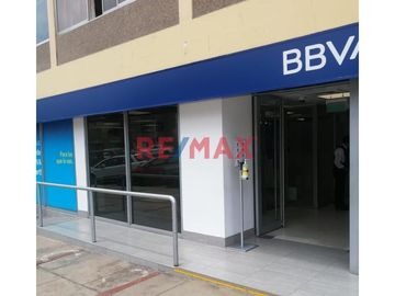 Se Alquila Departamento/Oficina De 61M2 Frente Metro Aramburu Surquillo
