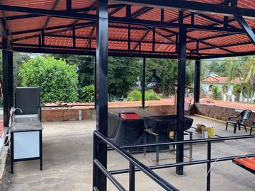 VENTA   CASA CAMPESTRE PAVAS  1 PISO – PLANCHA