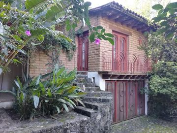 Casa en venta en Tepoztlán Morelos, con excelente ubicación