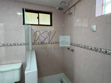 SE VENDE CASA SECTOR MIRASOL ALGARROBO