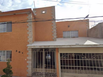 HERMOSA CASA EN VENTA EN ZONA CENTRO LERDO, DURANGO