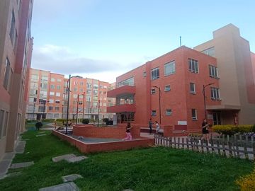 PRECIO DE OPORTUNIDAD APARTAMENTO EN VENTA, PH TERRALUNA CERCA AL CENTRO COMERCIAL TERREROS