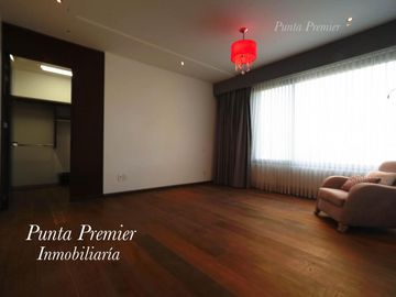 Casa de Lujo Puerta Aqua en Venta Av Universidad como Nueva Zona Dorada Andares Zapopan Punta Premier