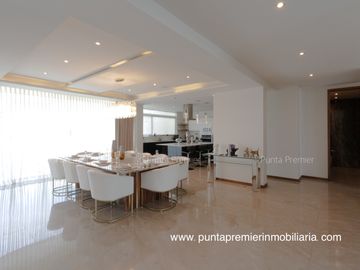 Residencia de lujo en Puerta las Lomas Venta zona Dorada Andares Puerta de Hierro Zapopan.