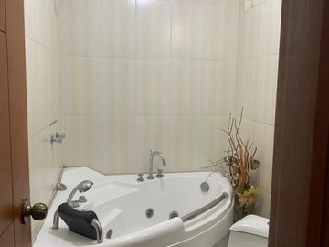 Bajo de Precio Venta De Departamento De 118 M² En Verdolagas 109, Piso 3,  Los Olivos  $ 113,000.00