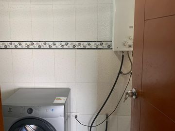 Bajo de Precio Venta De Departamento De 118 M² En Verdolagas 109, Piso 3,  Los Olivos  $ 113,000.00