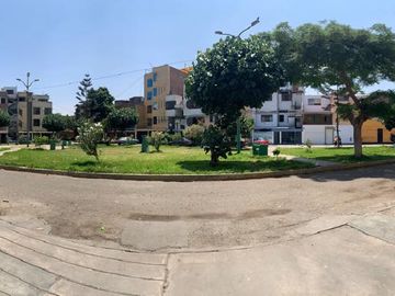 Bajo de Precio Venta De Departamento De 118 M² En Verdolagas 109, Piso 3,  Los Olivos  $ 113,000.00