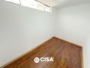 VENTA DE AMPLIA Y HERMOSA CASA SAN BORJA