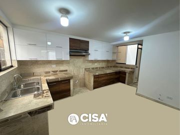 VENTA DE AMPLIA Y HERMOSA CASA SAN BORJA