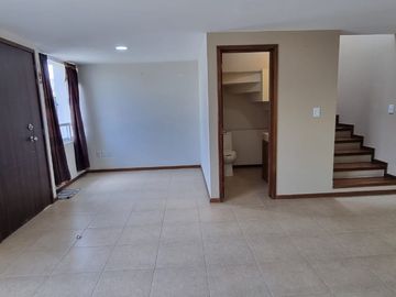 CASA EN VENTA PROTOTIPO MILAN CON AMPLIACION FRACC. BOSQUE DE LAS FUENTES A 13 MINUTOS DE GALERIAS METEPEC