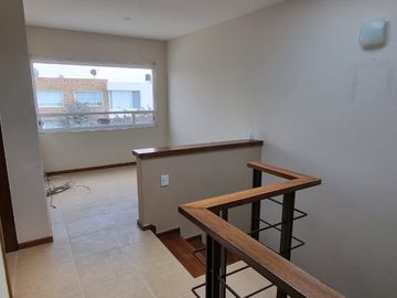 CASA EN VENTA PROTOTIPO MILAN CON AMPLIACION FRACC. BOSQUE DE LAS FUENTES A 13 MINUTOS DE GALERIAS METEPEC