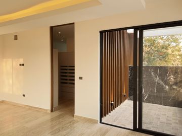 CASA EN VENTA EN PROVINCIA, CLUB DE GOLF, MÉRIDA, YUCATÁN.