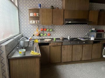 SE VENDEN 2 CASAS EN BARRIO SANTA PAULA
