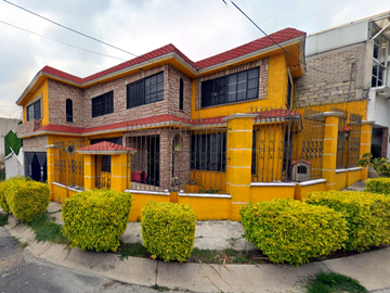 Casa en venta en Lomas lindas, ATIZAPAN DE ZARAGOZA